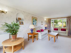 Sitting room alternative- click for photo gallery